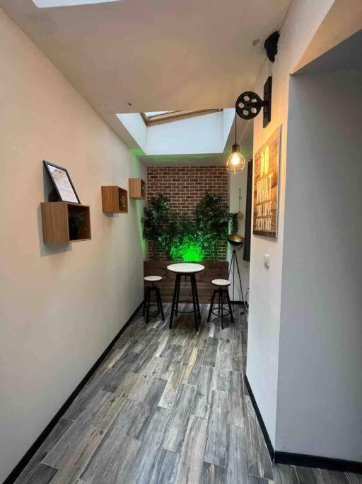 Loft De Courcaille - Balneo - Free Parking - Wifi Daire Orléans Dış mekan fotoğraf