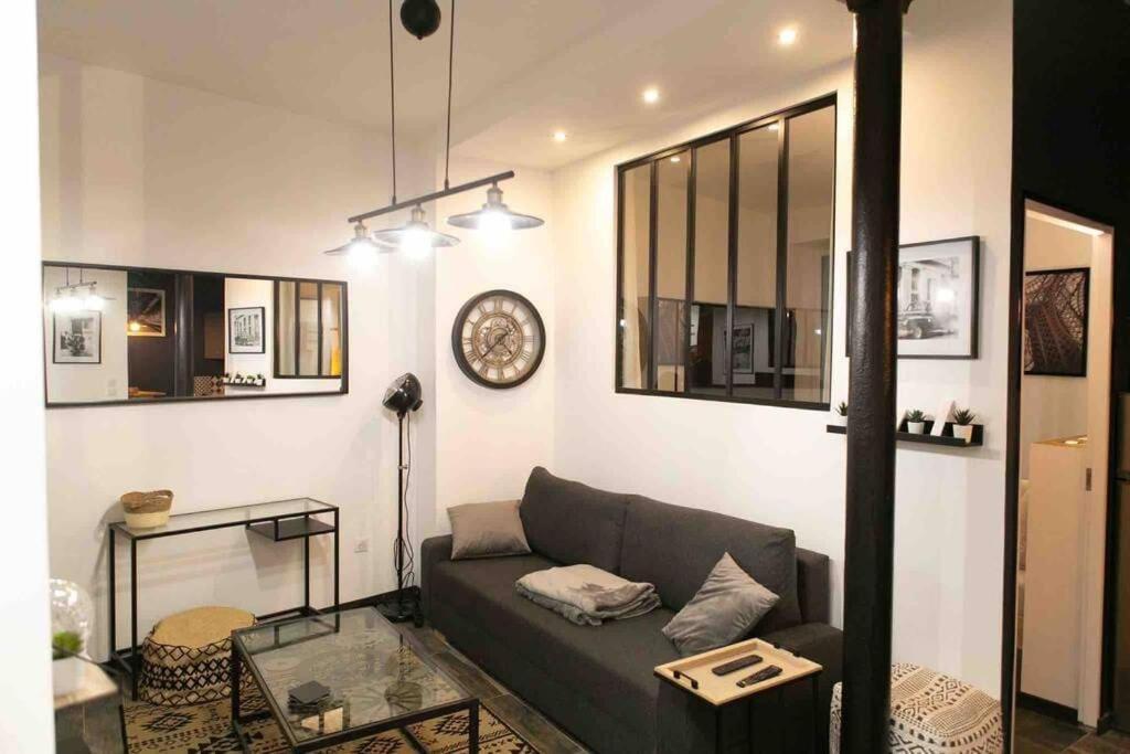 Loft De Courcaille - Balneo - Free Parking - Wifi Daire Orléans Dış mekan fotoğraf